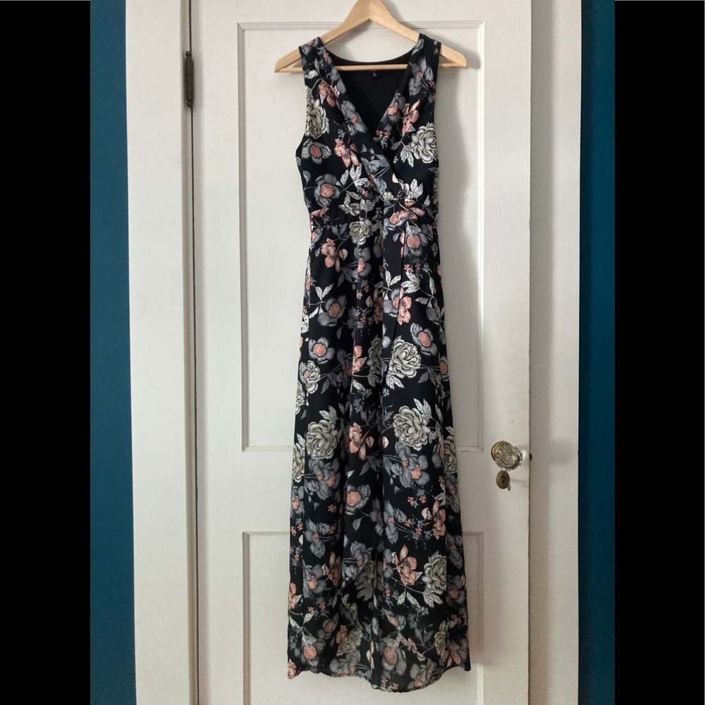 One Clothing black floral dress